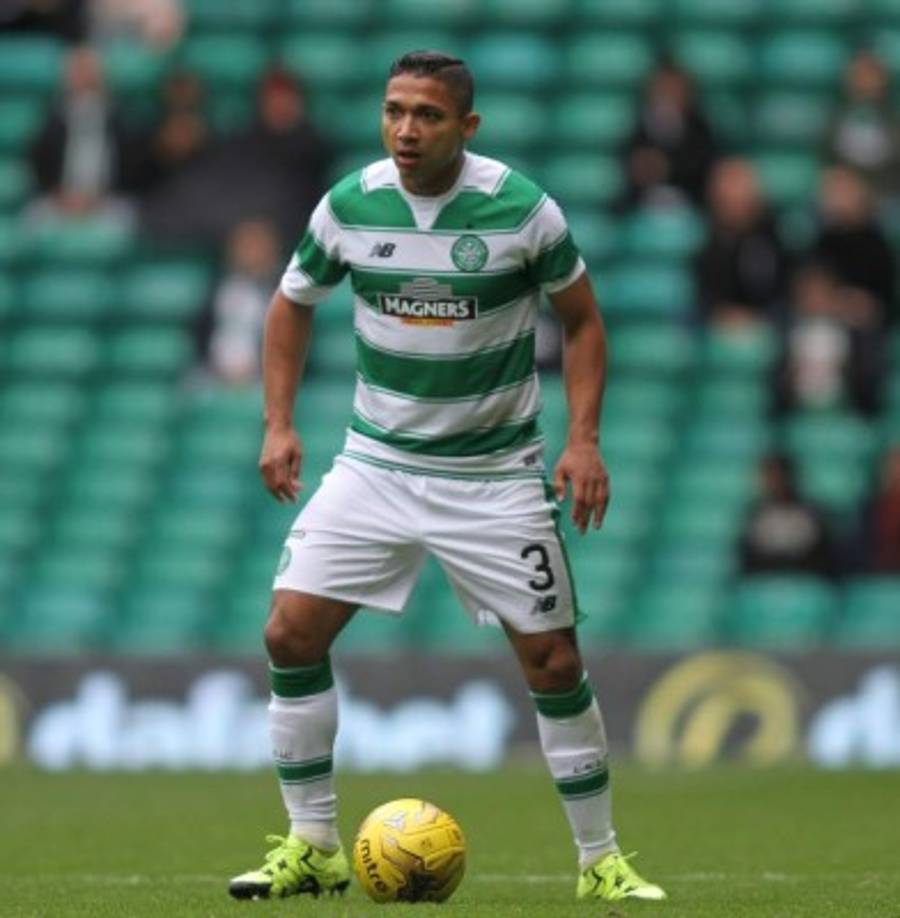 El defensor hondureño Emilio Izaguirre, quien desde hace seis años milita en el Celtic de Escocia, podría convertirse en un nuevo futbolista catracho que emigra a la MLS de los Estados Unidos. Y es que según publica el portal escocés Hitc.com, el San José Earthquakes es el club que se ha interesado en los servicios del lateral izquierdo para el 2017, cabe señalar que en la institución milita el central Victor 'Muma' Bernárdez.