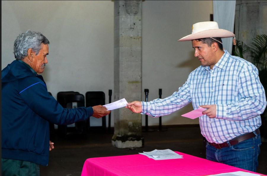 ¿Quién era Carlos Manzo Rodríguez, el alcalde al que llamaban el Bukele mexicano?