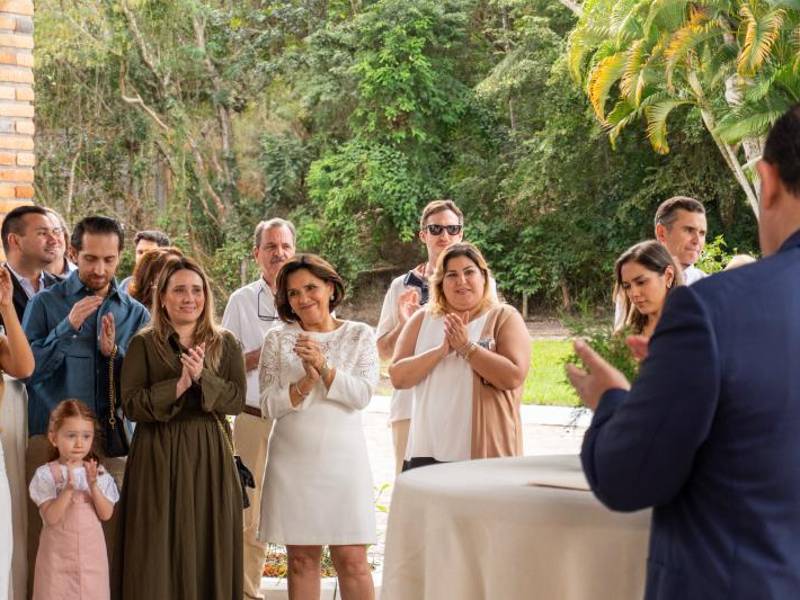 Los invitados especiales disfrutaron de exquisitos bocadillos y de un recorrido por el hotel.