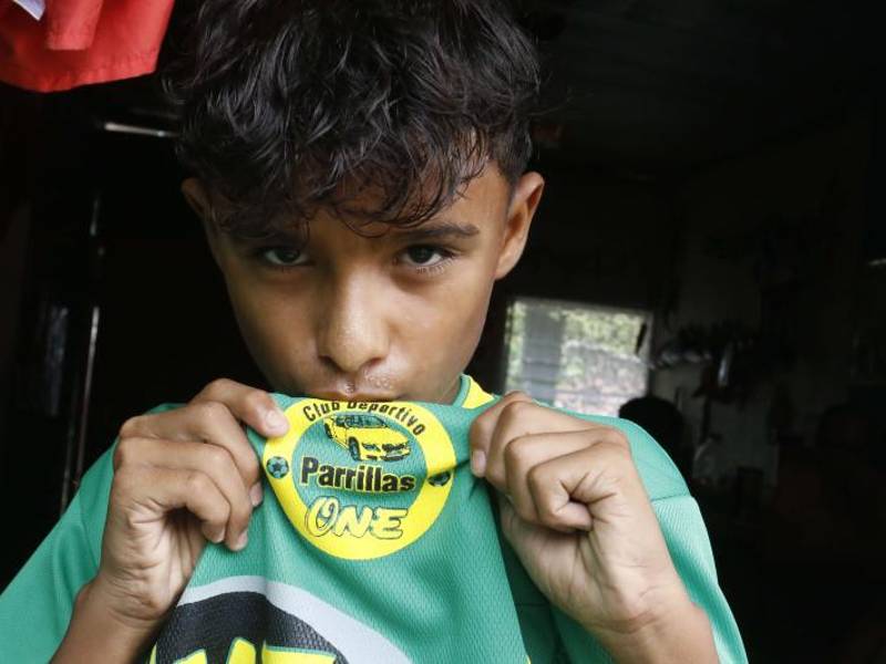 Luis Eduardo Torres vestía con mucho orgullo el uniforme de <b>Parrillas One.</b>