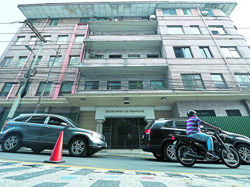 El gobierno de Honduras requiere de recursos externos para cubrir el presupuesto general 2023 de 392,519 millones de lempiras.