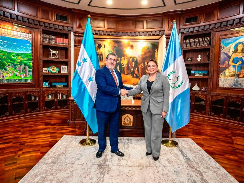 <b><span class=mln_uppercase_mln>Archivo.</span></b> Bernardo Arévalo en una visita a Tegucigalpa.<span class=mln_uppercase_mln> </span>