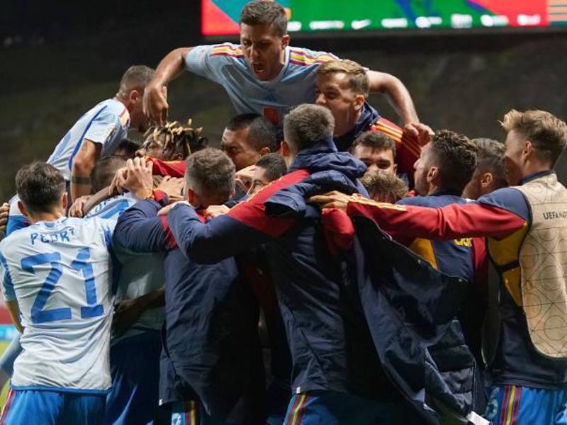 Futbolista de España renuncia a ir a la selección por el caso Rubiales