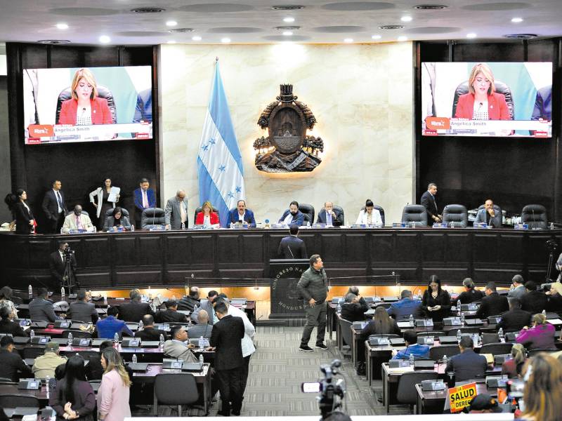 <b><span class=mln_uppercase_mln>Cámara.</span></b> Los parlamentarios sesionarán hoy martes.<span class=mln_uppercase_mln> </span>