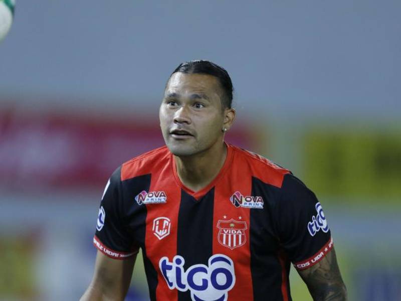 “Gullit” Peña no anotó un tan solo gol con el Vida en la Liga Nacional de Honduras.