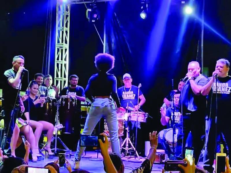 Ya ha habido carnavalitos en Chamelecón, Fesitranh y Cofradía, siguen en Satélite y otros sectores.