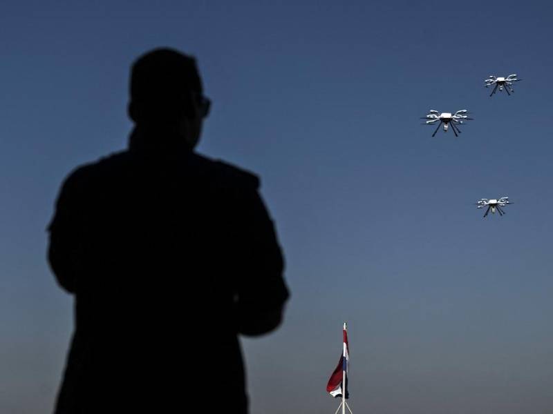 Imagen de referencia de drones.