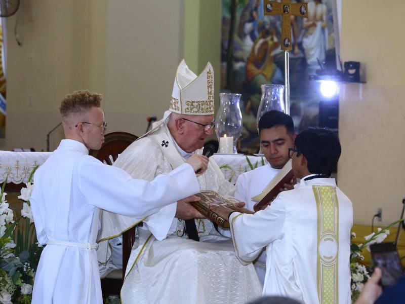 La eucaristía fue presidida por el arzobispo Miguel Lenihan.