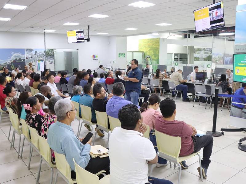 <b>También pueden acudir a las oficinas de Galerías del Valle.</b>