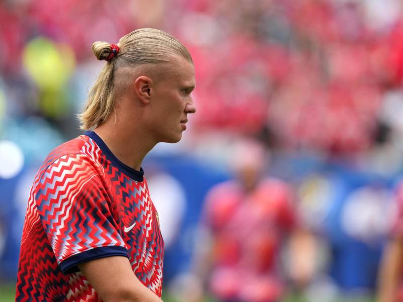 Noruega e Inglaterra pelean por un boleto a las semifinales del Mundial 2026.