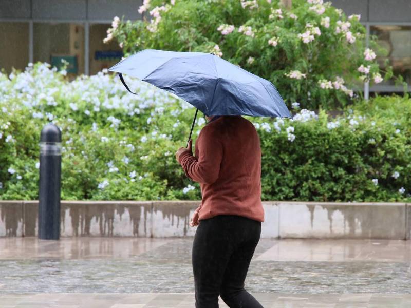 Se esperan lluvias este martes en varias regiones.