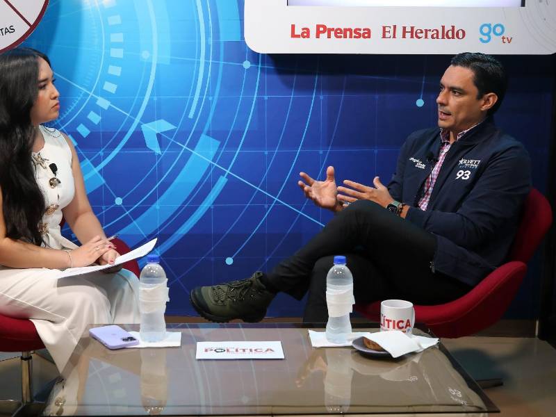 <b>Kilvett Bertrand, candidato a diputado por el Partido Nacional en Francisco Morazán.</b>