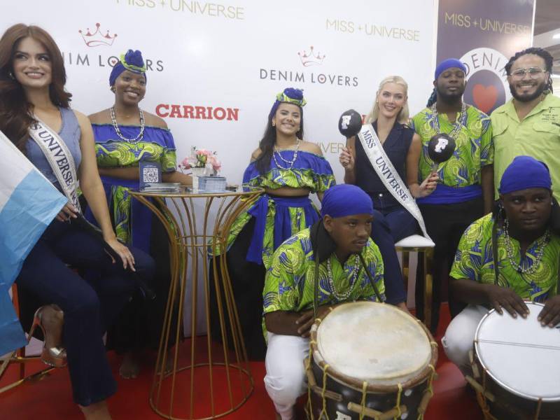 Con música y sonrisas fue recibida Victoria Kjaer