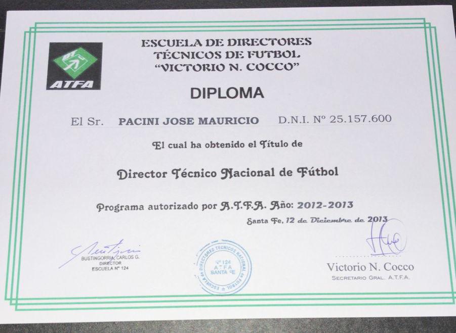 Diploma de Director Técnico de Mauricio Pacini.