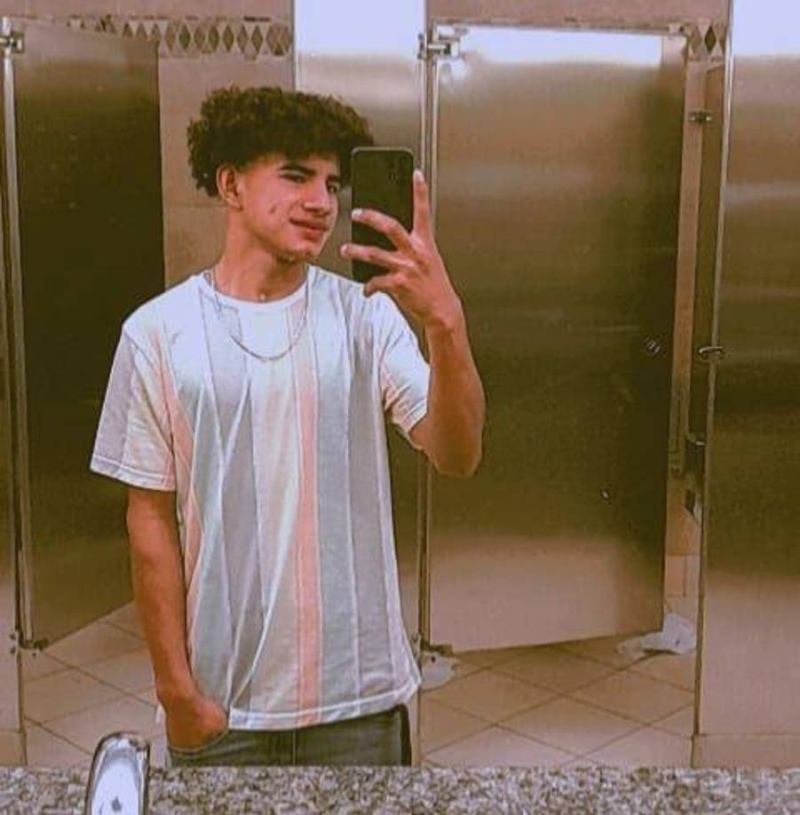 “Mi hermano tenía muchas metas, la principal comprarle su casa a mi madre Gladis. No la quería ver trabajando ya porque ella pasa muy enferma”, apuntó Yesenia Izaguirre.