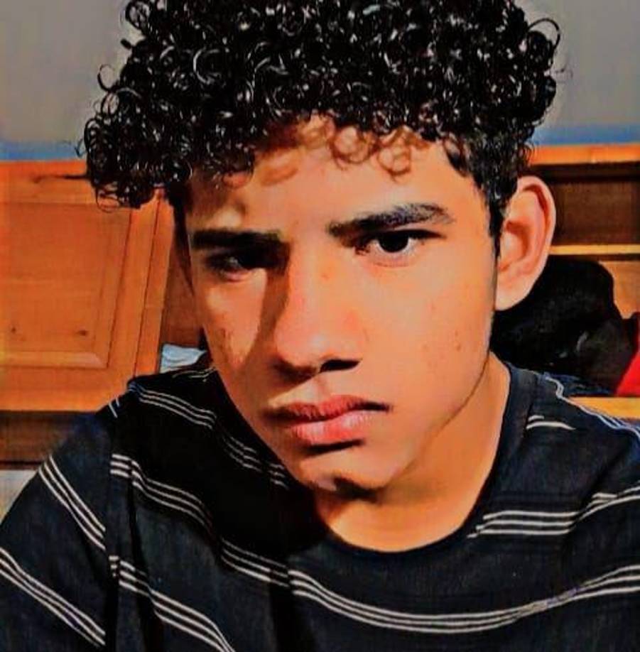 A sus 17 años Frnak era muy maduro y centrad con sos pensamiento. También quería ponerle un negocio a su mamá y poder celebrarle la graduación a su hermana Yesenia, quien actualemente realiza su práctica profesional. “Quería llevarme para los Estados Unidos, darle una visa a mi mamá. Él tenía muchas metas por cumplirnos a todos”, contó la joven.