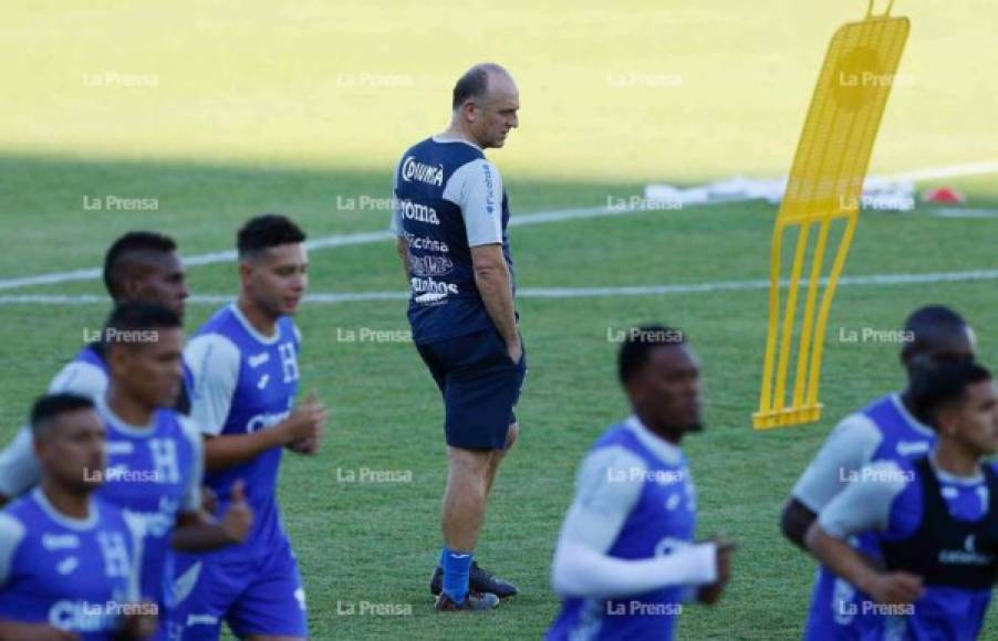 Fabián Coito ha decidido que los entrenamientos de la selección de Honduras se realizarán en horas de la tarde. Con Jorge Luis Pinto entrenaban en horas de la mañana.