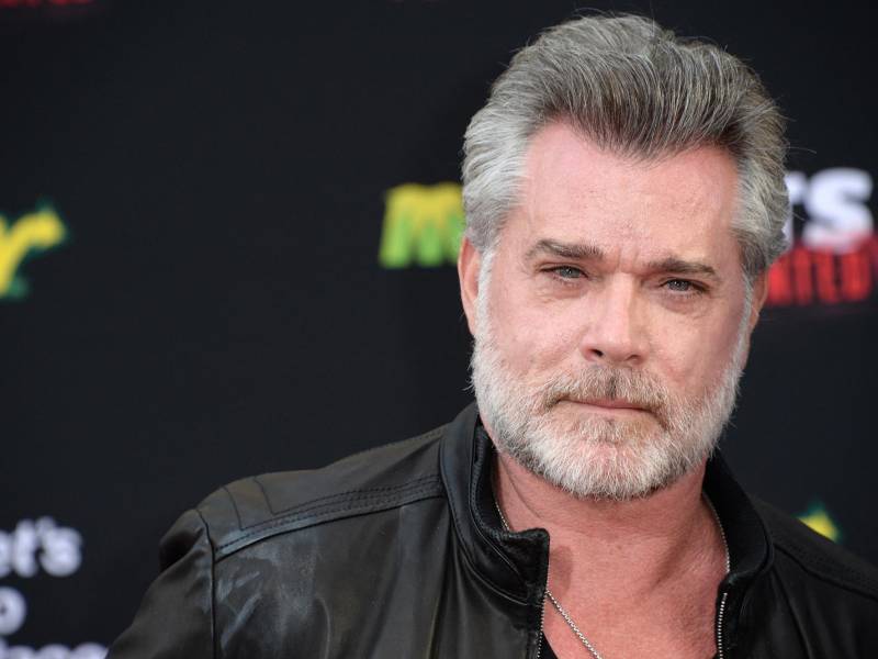 Ray Liotta murió mientras dormía.