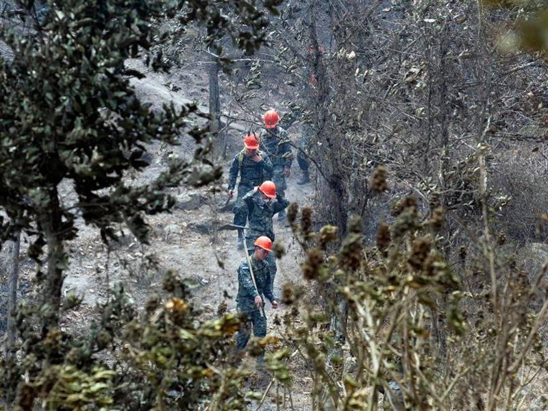 Vista general de un incendio forestal en los alrededores de Tegucigalpa (Honduras), en una fotografía de archivo.