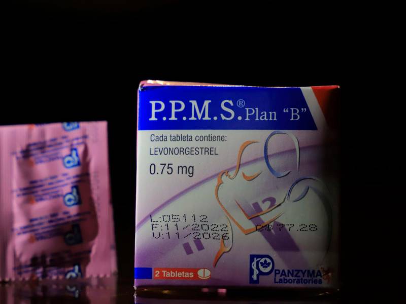 <b><span class=mln_uppercase_mln>ilegal.</span></b> En las pulperías venden la PAE a 150 lempiras.