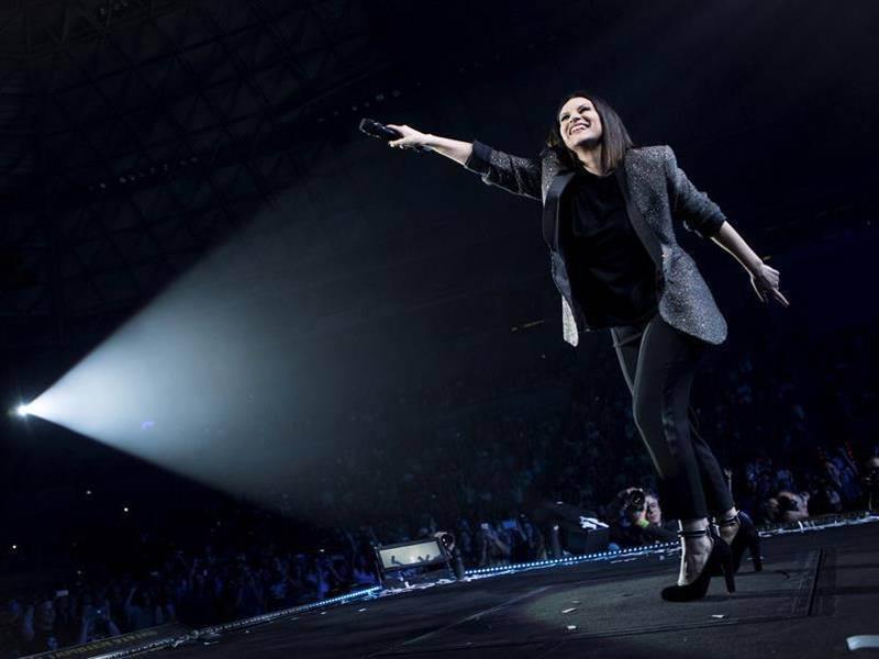Titulado sencillamente “Laura Pausini World Tour”, la artista ofrecerá desde su primera parada en el estadio de Rimini once espectáculos en su país.