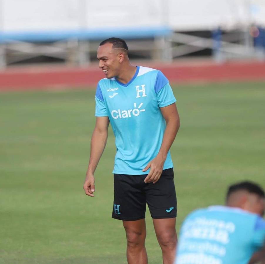 La felicidad de Devron García por estar en la Selección de Honduras.
