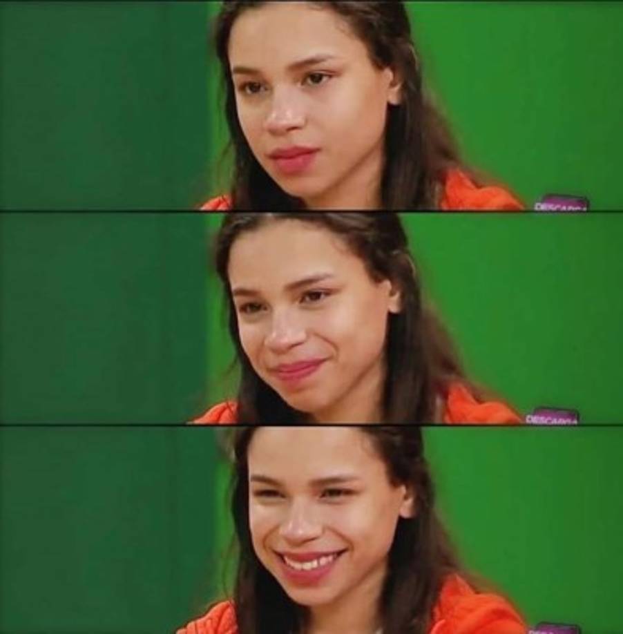 3- Mantiene su humildad. En el proceso de La Academia todos los participantes han mostrado tener un grado de confianza que puede ser confundido con la arrogancia, en cambio la hondureña todavía llega a sentir que no está a la altura para ser una estrella, algo que por supuesto difiere con lo que piensan sus entrenadores y fanáticos.