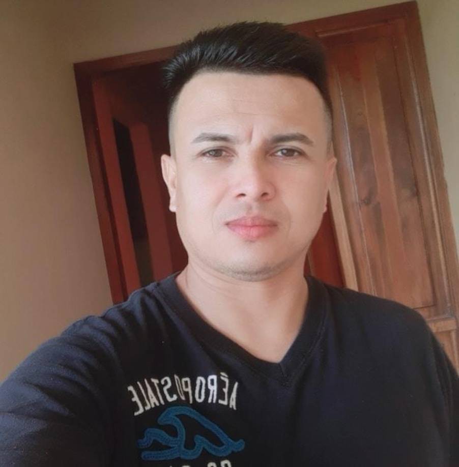 A eso de la 1:00 am José Salvador Sánchez se dirigía a su casa y la oscuridad en el lugar sumado a un despiste de sus llantas lo hizo perder en control.