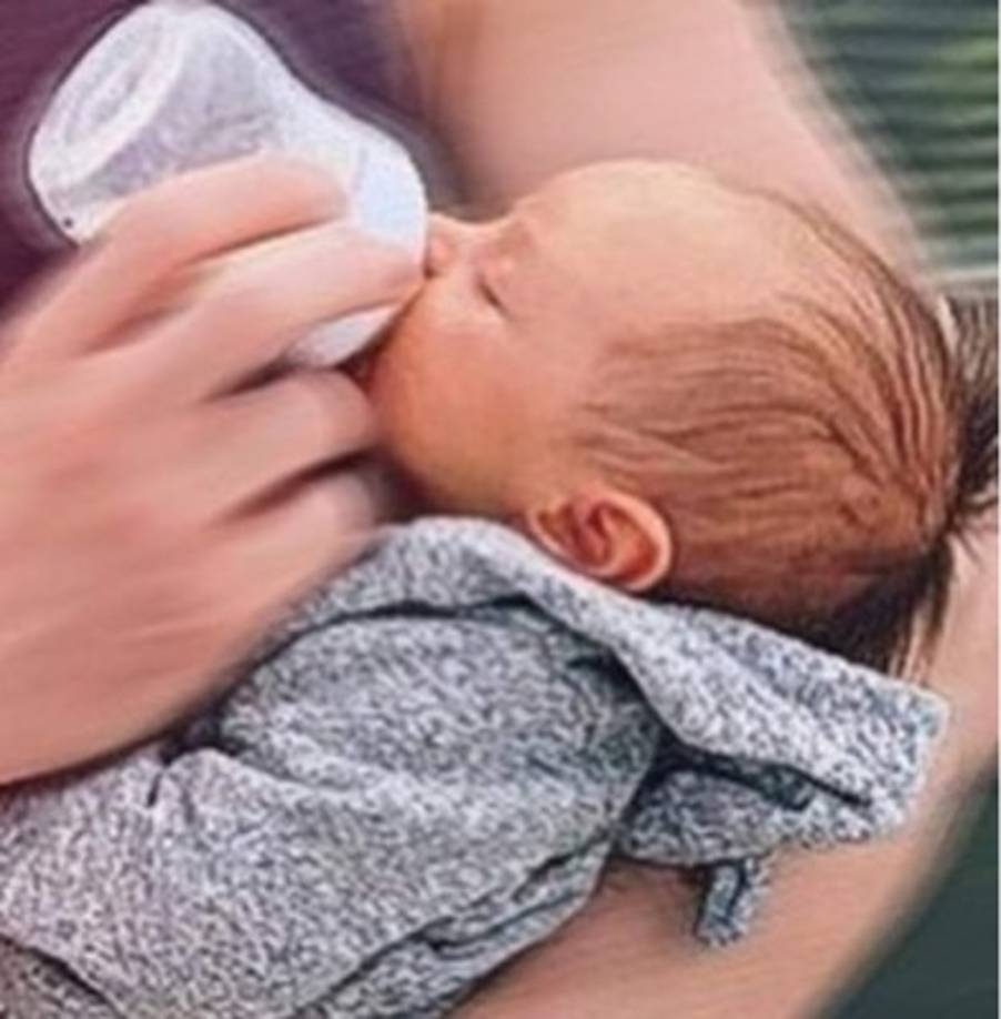 Después de dar a luz a su hija Kailani y disfrutar de su pequeña, Aislinn demostró que también se está cuidando para recuperar su figura.