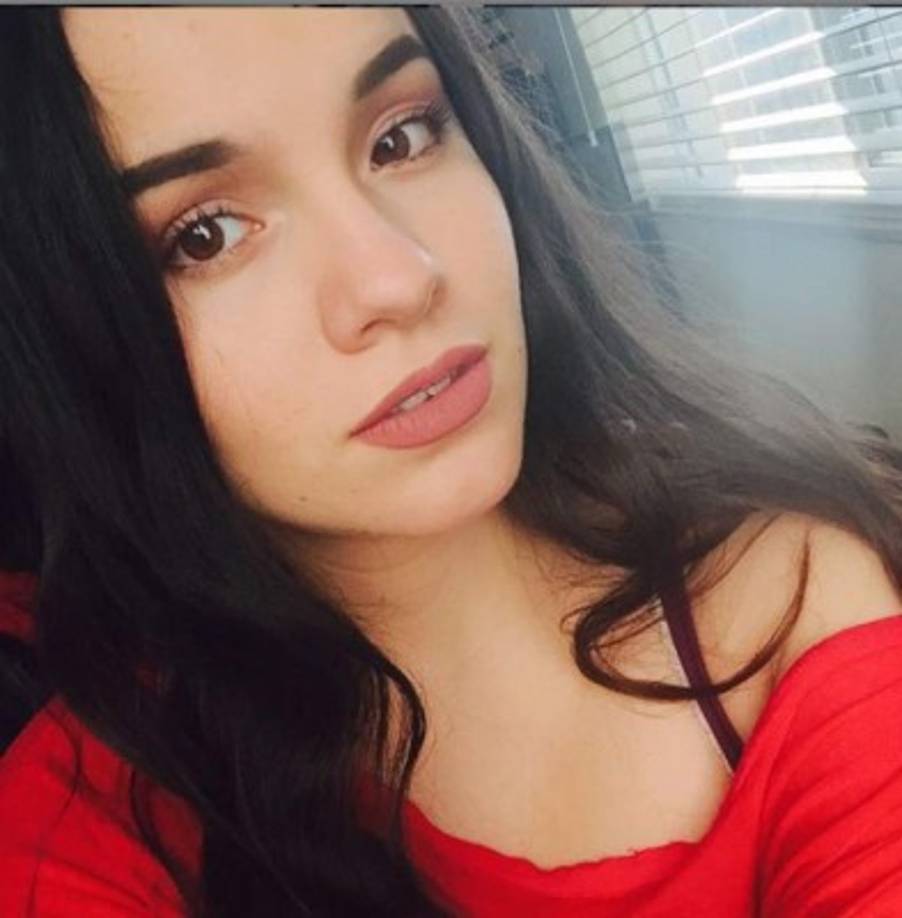 “Me preocupa porque como seres humanos podemos ser muy feos, muy perversos me atrevo a decirlo y …. el no tener yo respuesta de mi ser querido, no me place, no me gusta, me preocupa mucho hemos hecho lo que tenemos que hacer, pero no voy a dar más detalle”.<br/><br/>Y sobre su salida de José José del país, reiteró que se fue por su propia voluntad, pero desconoce lo que su hermana le dijo para convencerlo.<br/><br/>