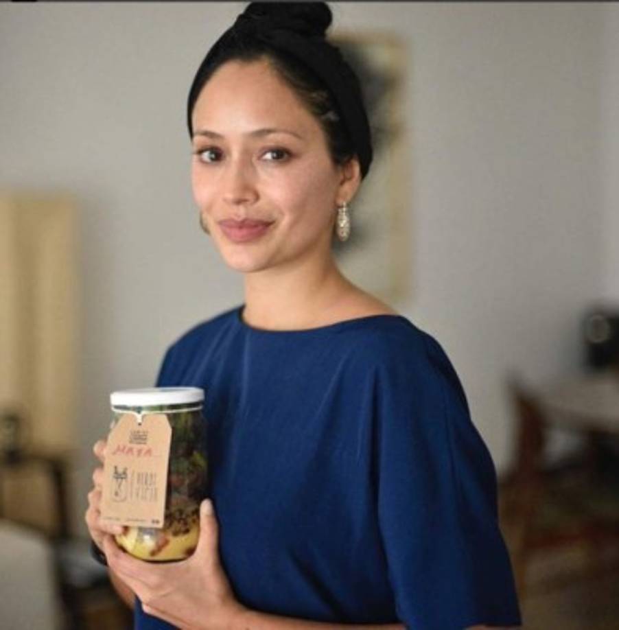 Según información preliminar, la serie será de 13 capítulos, que se verán en EEUU por Telemundo, en México por TV Azteca y en latinoamérica por TNT.