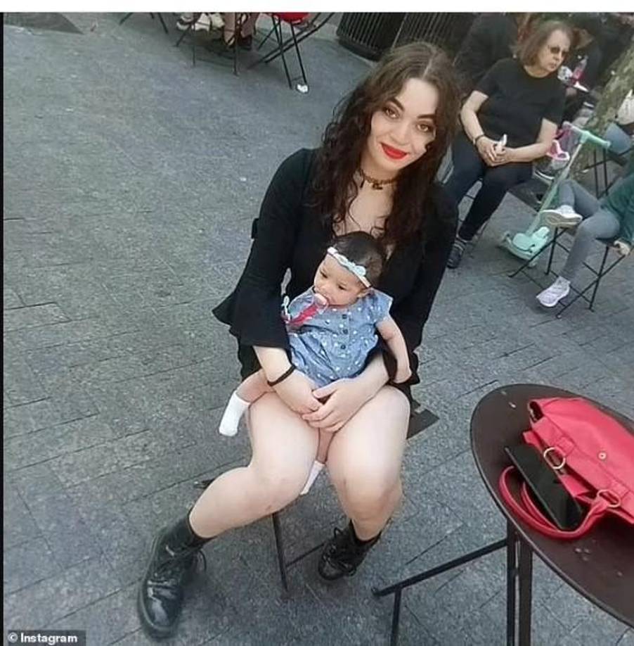 Después de algunos interrogatorios, uno de ellos llevó a la policía a un área boscosa llena de basura, incluido un inodoro roto en W. 161st St. cerca de Major Deegan Expressway, a unas tres cuadras del Yankee Stadium.