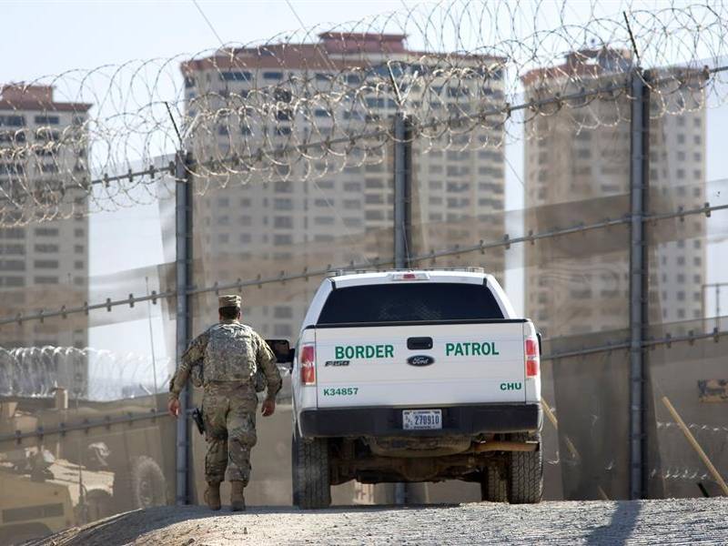 Texas recibirá refuerzos para proteger la frontera sur de Estados Unidos.