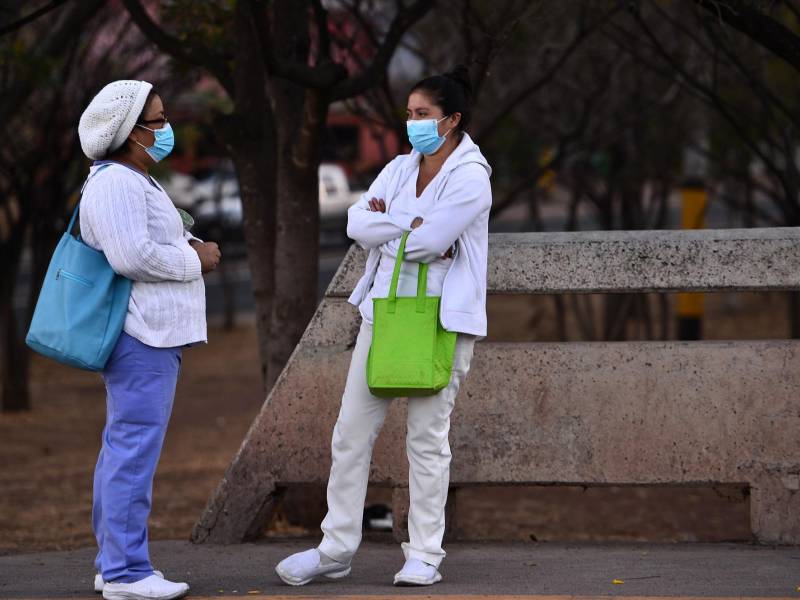 La representante de la Organización Panamericana de la Salud y la Organización Mundial de la Salud (OPS/OMS), Piedad Huerta, dijo que la pandemia ha afectado al mundo de “manera catastrófica”.