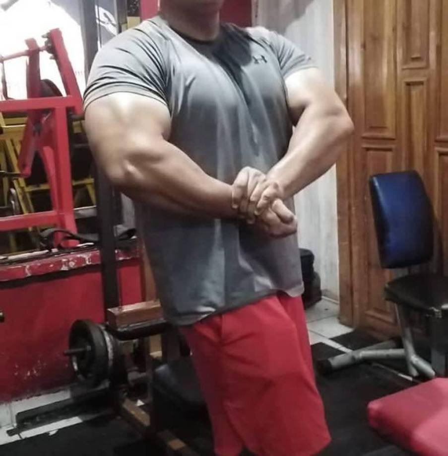 Autoridades policiales acudieron al lugar de los hechos y realizaron el reconocimiento cadavérico.