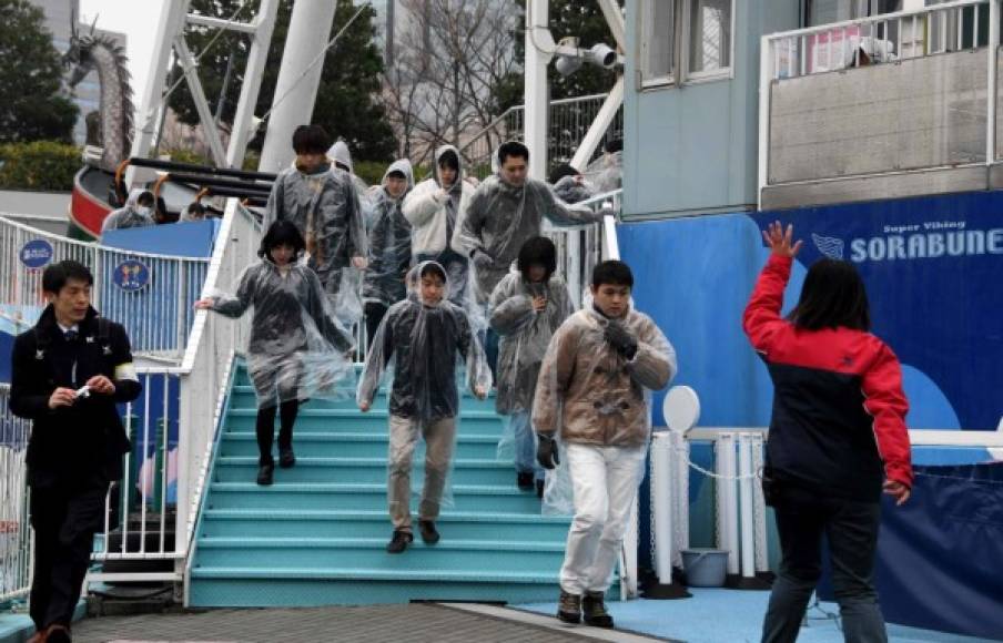 El simulacro se llevó a cabo alrededor del estadio Tokyo Dome y un popular parque de atracciones.