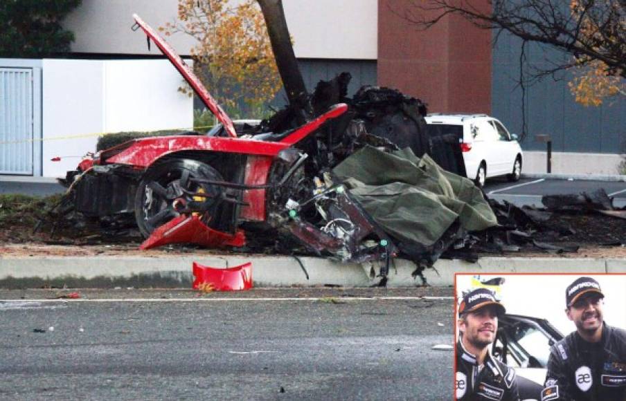 Así quedó el auto en el que viajaba Paul Walker con su amigo Roger Rodas.