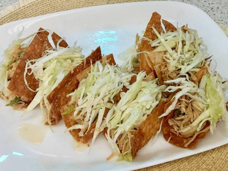 Tacos de wontón