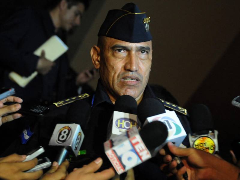 Juan Carlos Bonilla, exjefe de la Policía Nacional de Honduras, fue capturado la tarde del miércoles 09 de marzo de 2022 en un operativo de las autoridades hondureñas en las afueras de Tegucigalpa. (Foto: Orlando SIERRA / AFP)