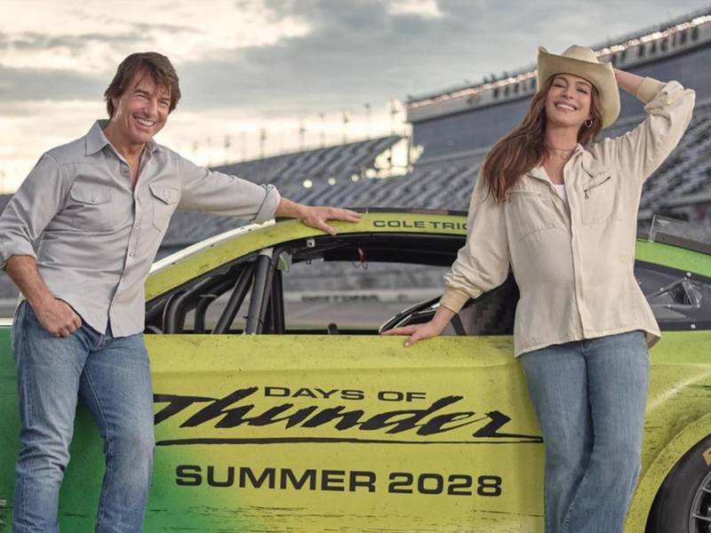 Tom Cruise y Anne Hathaway en el anuncio de la secuela Días de trueno.