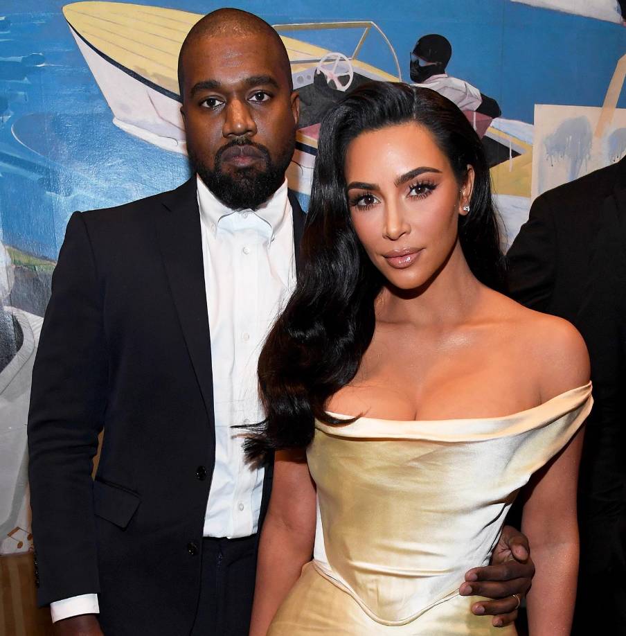 SE ACABÓ EL AMOR. Pero no todo son sonrisas. En los primeros meses del año, Kim Kardashian pidió el divorcio a Kanye West, una relación con muchas cámaras alrededor, que según ella desveló, trataron de salvar durante un año.