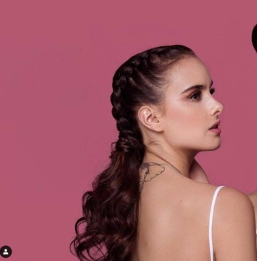 En el 2011, aparece en Amar de nuevo, donde interpretó a Rebecca, compartió créditos con Paty Garza, y las actuaciones infantiles de 'Frijolito', Briggitte Bozzo y Jorge Eduardo. También contó con María Antonieta de las Nieves, que se hizo conocida por la 'Chilindrina'.<br/><br/>