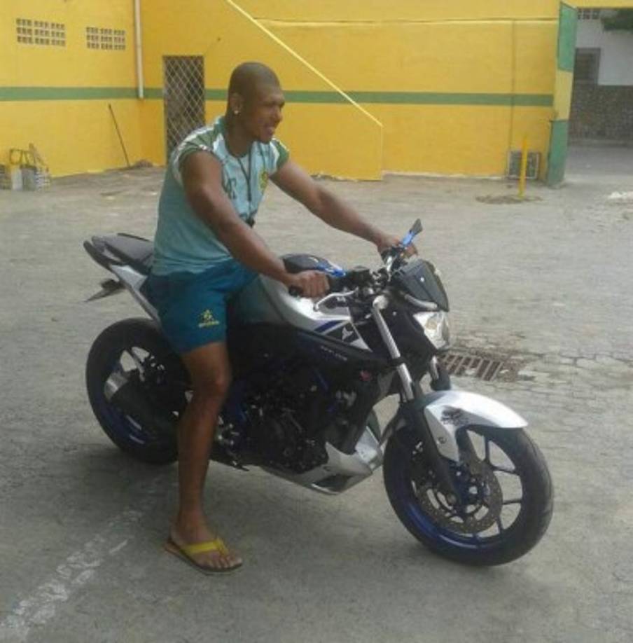 Jocimar pasa activo en sus redes sociales y disfruta a lo grande en su país Brasil.