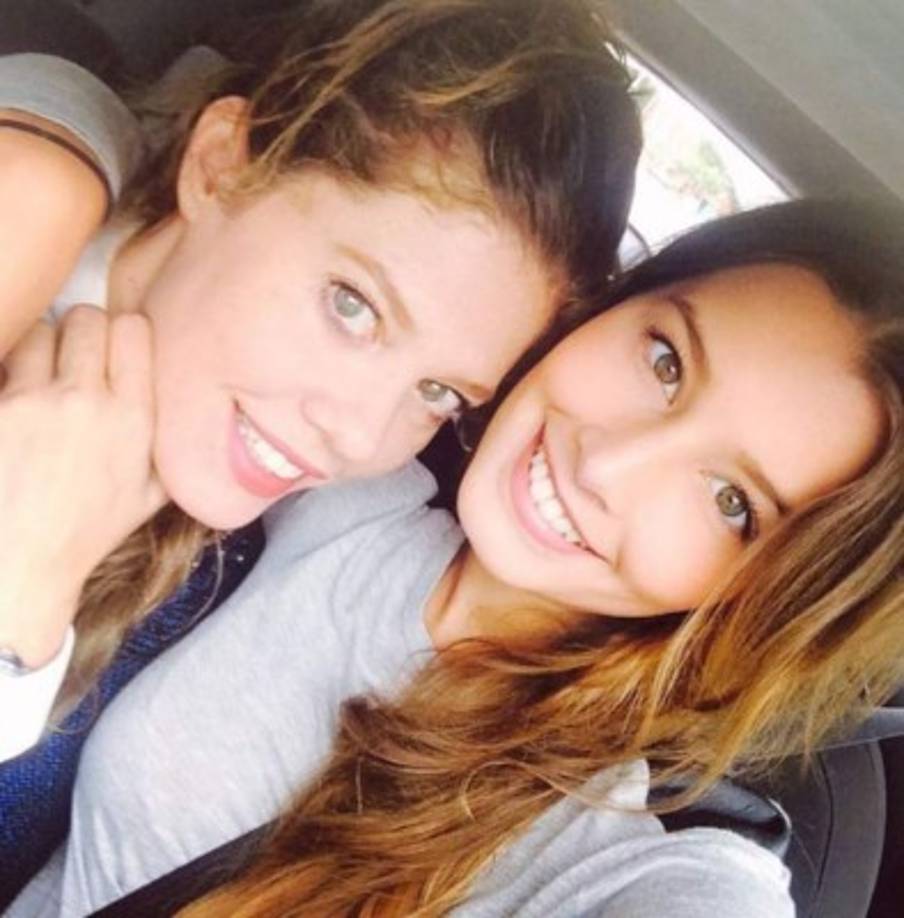 Lorna tuvo a su hija mayor, Daniela Paz, cuando apenas tenía 19 años. La colombiana confesó que al ser mamá siendo tan joven aprendió el valor de la vida y supo que sería imposible vivir sin su hija.