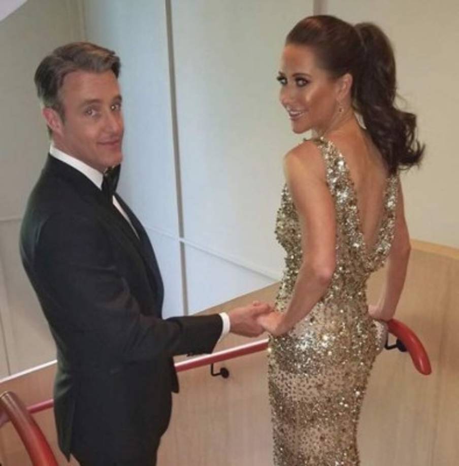 Jessica presumió en Instagram el atuendo que utilizó para la recepción de la boda real.<br/><br/>La estilista fue comparada con Pippa Middleton, hermana de Kate, que también robó protagonismo a la novia al lucir un ceñido vestido en la boda real del 2011.