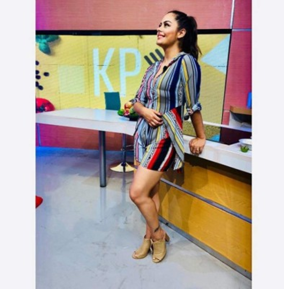 Larissa visitó más de 40 países en todo el mundo por su trayectoria a través del Copa Mundial de la FIFA en Sudáfrica, ya que era embajadora de una importante marca de telefonía.