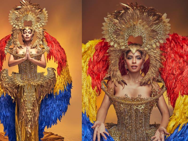 Brittany Alondra Boltinhouse ha logrado sobresalir gracias a su autenticidad y presencia escénica. La reina de belleza hondureña lució espectacular con su traje típico inspirado en la Guacamaya Roja.