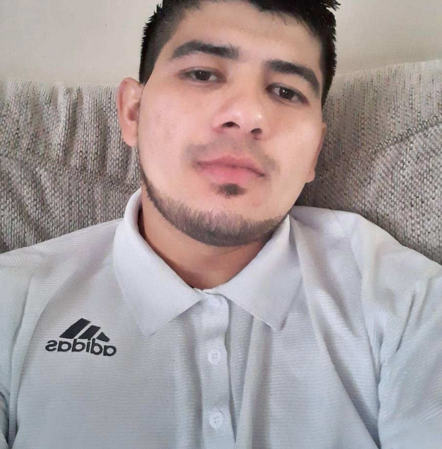 La impotencia en sus familia crece ya que sus padres y hermanos viven en Honduras y no hay nadie que pueda ayudarles a dar con su paradero y es por eso que han acudido a las redes sociales para que las personas les ayuden.