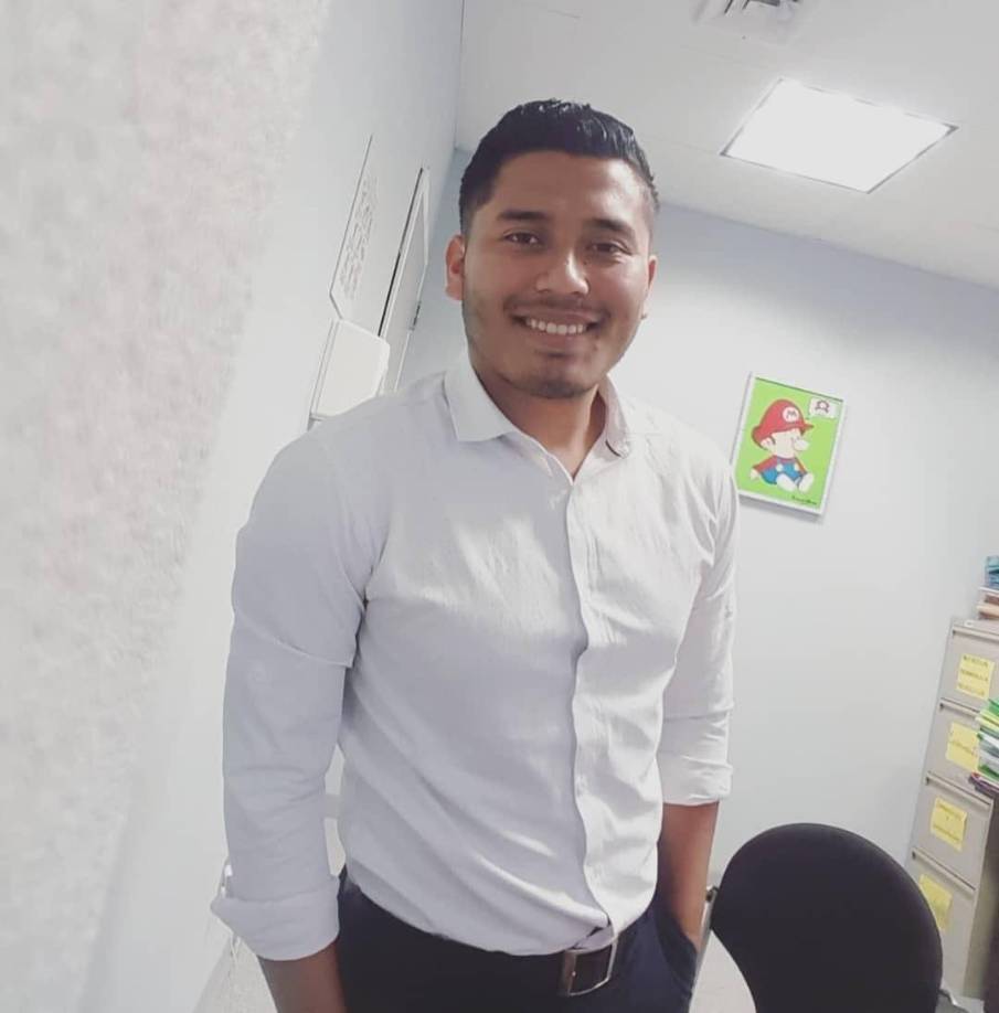 Vía Facebook, el contacto habría sido con dos hombres para mostrarles el vehículo en una zona céntrica de Tegucigalpa. El joven acudió al sitio sin imaginar que hallaría la muerte. 