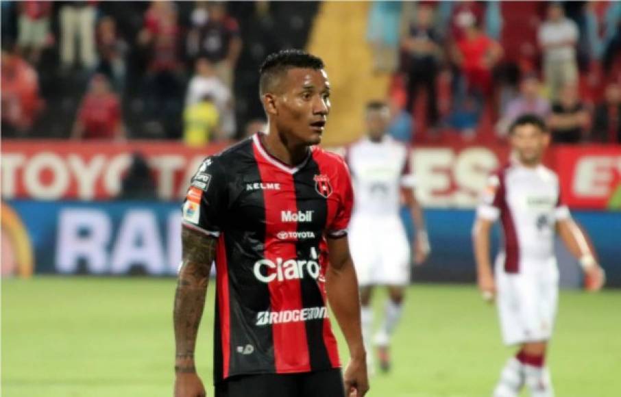 Luis Garrido: El mediocampista del Alajuelense estaría en la nómina para el amistoso.